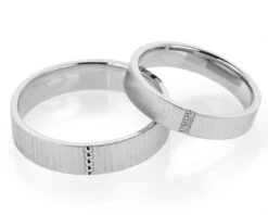 MODERNE SILBERRINGE MIT ZIRKONIA, ELEGANTE RINGE, PAARRINGE SILBER -Modejuwelier Geschäft 109 5mm breit 1 4mm stark 1