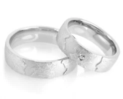 RINGE GEMUSTERT, FREUNDSCHAFTRINGE, RINGEPAAR 7 RINGE GEMUSTERT, FREUNDSCHAFTRINGE, RINGEPAAR -Modejuwelier Geschäft 129 6mm breit 1 9mm stark 1