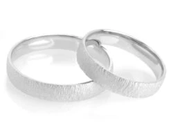 SCHLICHTE RINGE, SILBERRINGE, FREUNDSCHAFTSRINGE 7 SCHLICHTE RINGE, SILBERRINGE, FREUNDSCHAFTSRINGE -Modejuwelier Geschäft 99 4mm breit 1 2mm stark 1