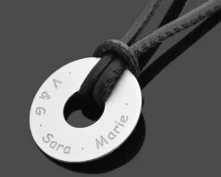 LEDERKETTE FÜR MÄNNER, HERRENGESCHENK, MÄNNERKETTE MIT NAMEN, GRAVUR SCHMUCK